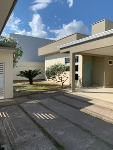 Casa de Condomínio com 3 Quartos para alugar, 244m² no Ponta Negra, Manaus
