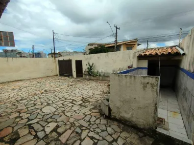 Casa com 3 Quartos para alugar, 300m² no Coroa do Meio, Aracaju