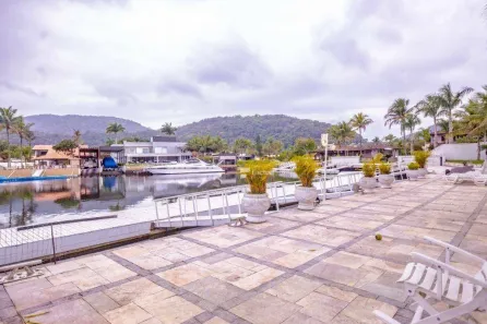 Casa de Condomínio com 5 Quartos à venda, 751m² no Balneario Praia do Perequê, Guarujá