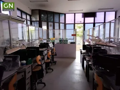 Sala Comercial para alugar, 214m² no Santo Antônio, Belo Horizonte