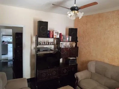 Casa com 2 Quartos à venda, 210m² no Vila Yamada, Araraquara