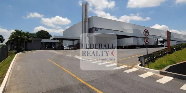 Galpão/Depósito/Armazém para alugar, 1921m² no Cia Sul, Simões Filho