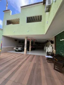 Galpão/Depósito/Armazém à venda, 650m² no Taquara, Rio de Janeiro