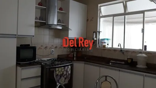 Casa com 4 Quartos à venda, 284m² no Caiçara-Adelaide, Belo Horizonte