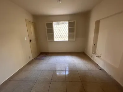 Casa com 2 Quartos para alugar, 70m² no Cruzeiro, Belo Horizonte