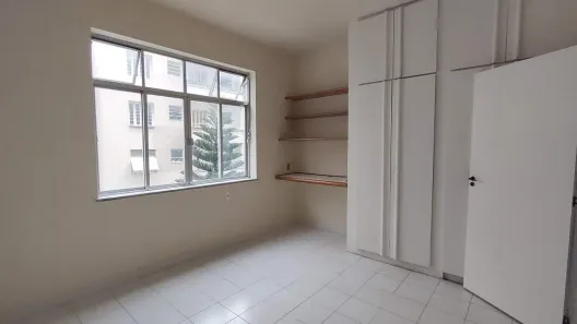 Apartamento com 1 Quarto para alugar, 55m² no Copacabana, Rio de Janeiro