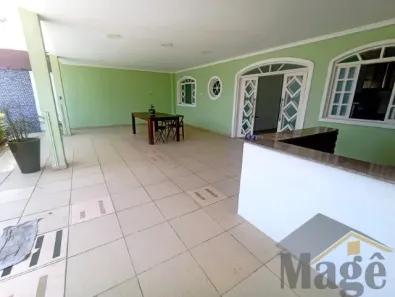 Sobrado com 5 Quartos à venda, 250m² no Vila Santa Rosa, Guarujá