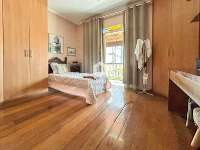 Casa com 4 Quartos à venda, 300m² no Caiçara-Adelaide, Belo Horizonte