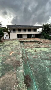 Sobrado com 4 Quartos à venda, 300m² no Candelária, Natal