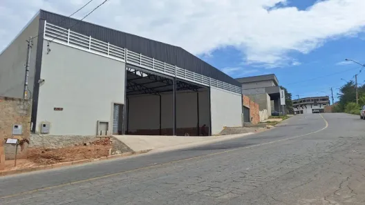 Galpão/Depósito/Armazém para alugar, 400m² no Monte Verde, Betim