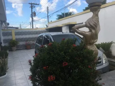 Casa com 3 Quartos à venda, 300m² no Dom Pedro I, Manaus