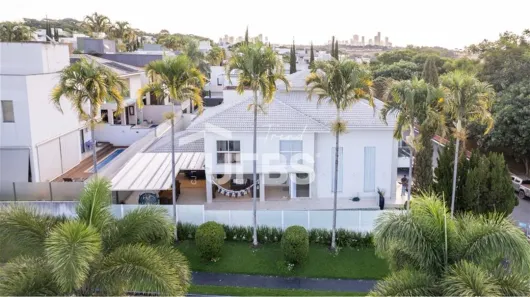 Casa de Condomínio com 4 Quartos à venda, 300m² no Jardins Valência, Goiânia