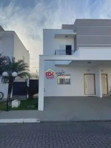 Casa de Condomínio com 4 Quartos para alugar, 150m² no Vila Areao, Taubaté