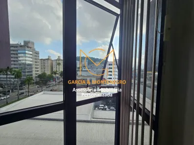 Consultório para alugar, 72m² no Gonzaga, Santos