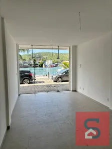 Ponto Comercial para venda ou aluguel, 28m² no Portinho, Cabo Frio
