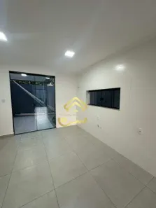 Sobrado com 2 Quartos para alugar, 80m² no Carianos, Florianópolis