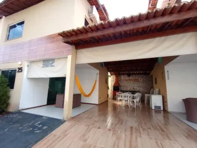 Casa de Condomínio com 3 Quartos à venda, 200m² no , Barreirinhas
