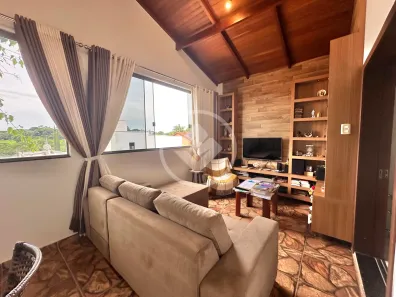 Casa de Condomínio com 5 Quartos à venda, 203m² no Fazenda Petrópolis - Residencial Monte Verde, Goiânia