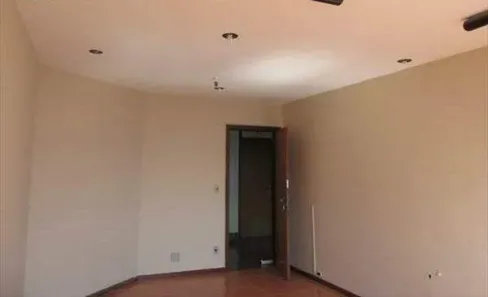 Sala Comercial para alugar, 47m² no Santa Efigênia, Belo Horizonte