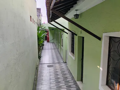 Casa com 2 Quartos para alugar, 80m² no Centro, Nova Iguaçu