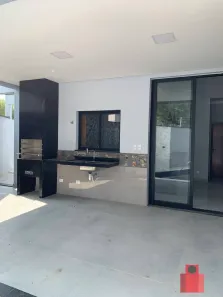 Casa com 3 Quartos para venda ou aluguel, 188m² no Loteamento Residencial Fazenda Casa Grande, Taubaté