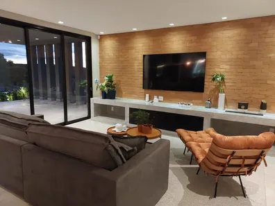 Casa de Condomínio com 3 Quartos à venda, 180m² no Condomínio Riviera de Santa Cristina XIII, Paranapanema