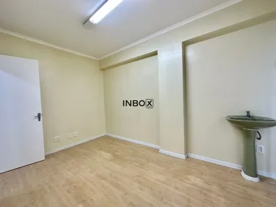 Sala Comercial para alugar, 49m² no Centro, Bento Gonçalves