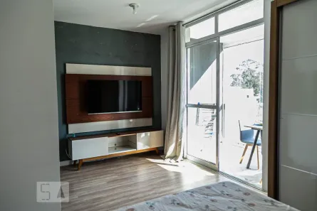 Kitnet com 1 Quarto à venda, 35m² no Real Parque, São Paulo
