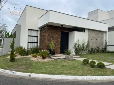 Casa de Condomínio com 3 Quartos à venda, 146m² no Caminho Novo, Tremembé