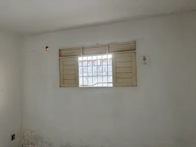 Casa com 2 Quartos para alugar, 50m² no Neópolis, Natal