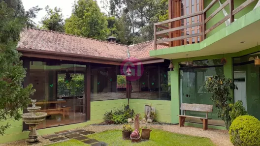 Casa de Condomínio com 3 Quartos à venda, 272m² no SP-046, Santo Antônio do Pinhal