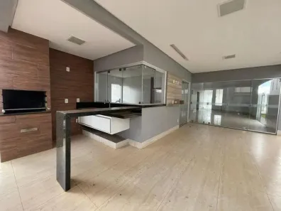 Casa com 3 Quartos para alugar, 300m² no Jardins Valência, Goiânia