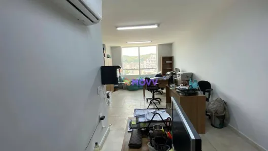 Sala Comercial à venda, 28m² no Santa Rosa, Niterói