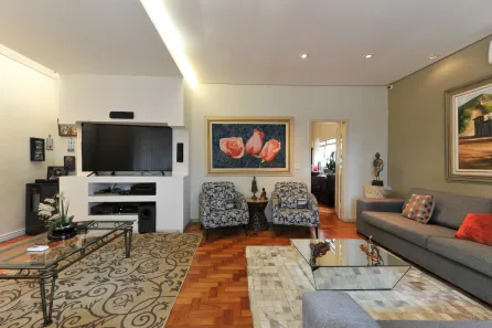 Casa com 3 Quartos à venda, 210m² no São Lucas, Belo Horizonte