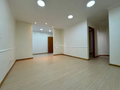 Sala Comercial à venda, 100m² no Centro, Caxias do Sul