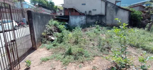 Lote/Terreno à venda, 219m² no Centro, Passa Vinte