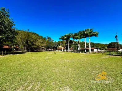 Fazenda/Sítio com 5 Quartos à venda, 280m² no Rio Seco (Bacaxá), Saquarema