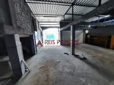 Galpão/Depósito/Armazém para alugar, 700m² no Taquara, Rio de Janeiro