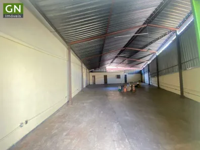 Galpão/Depósito/Armazém para alugar, 284m² no Santa Efigênia, Belo Horizonte