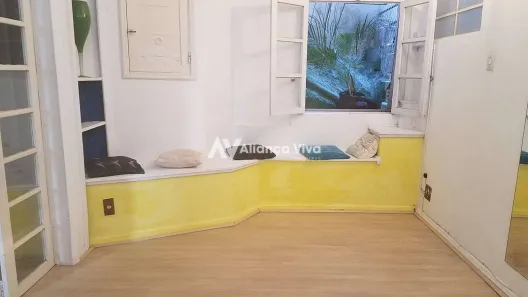 Kitnet com 1 Quarto à venda, 50m² no Urca, Rio de Janeiro