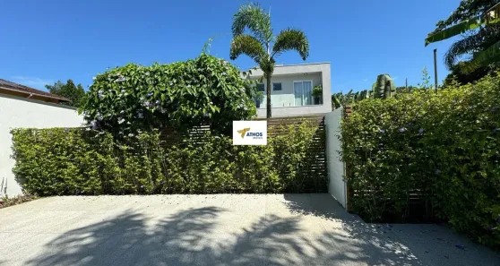 Casa de Condomínio com 4 Quartos para alugar, 240m² no Balneário Praia do Pernambuco, Guarujá