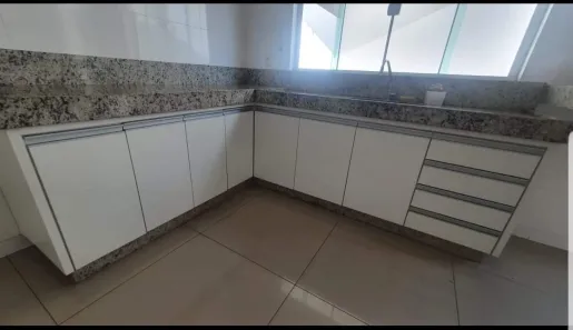 Casa de Condomínio com 3 Quartos para alugar, 130m² no Plano Diretor Sul, Palmas