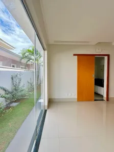 Casa de Condomínio com 3 Quartos para venda ou aluguel, 217m² no Jardins Valência, Goiânia
