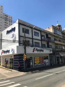 Apartamento com 3 Quartos para alugar, 130m² no Centro, Ponta Grossa
