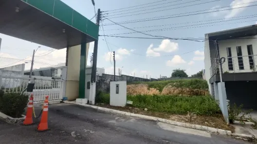 Lote/Terreno à venda, 530m² no Flores, Manaus