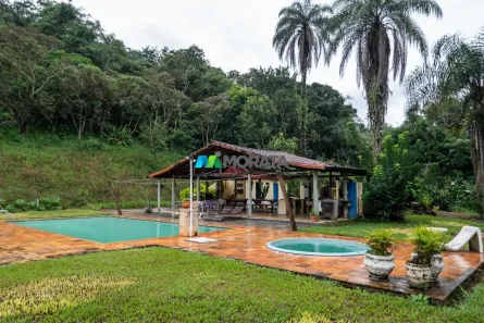 Fazenda/Sítio com 1 Quarto à venda, 8m² no , Brumadinho