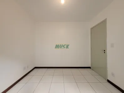 Apartamento com 2 Quartos para alugar, 81m² no Ouro Branco, Novo Hamburgo