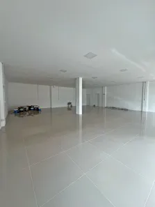 Ponto Comercial para alugar, 200m² no Cruzeiro, Caxias do Sul