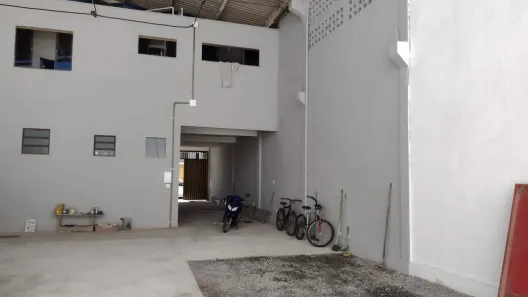 Galpão/Depósito/Armazém para alugar, 260m² no Jardim Caiçara, Cabo Frio