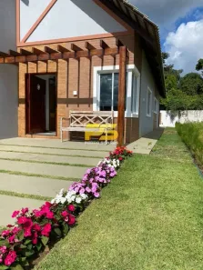 Casa de Condomínio com 3 Quartos para alugar, 160m² no , Bananeiras